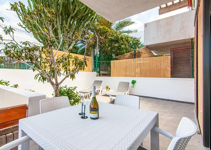 公寓 2 Bedroom Playa De Americas 美洲海滩