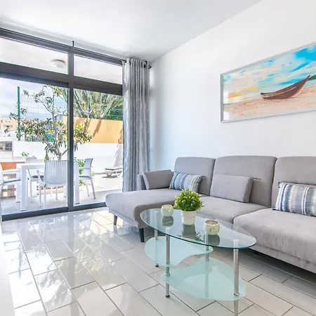 公寓 2 Bedroom Playa De Americas 美洲海滩