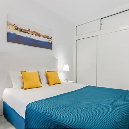 2 Bedroom Playa De Americas 公寓
