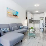 2 Bedroom Playa De Americas דירה פלאייה דה לאס אמריקס
