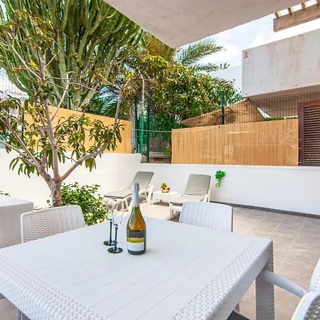 Апартаменти 2 Bedroom Playa De Americas Плайя-де-лас-Амерікас